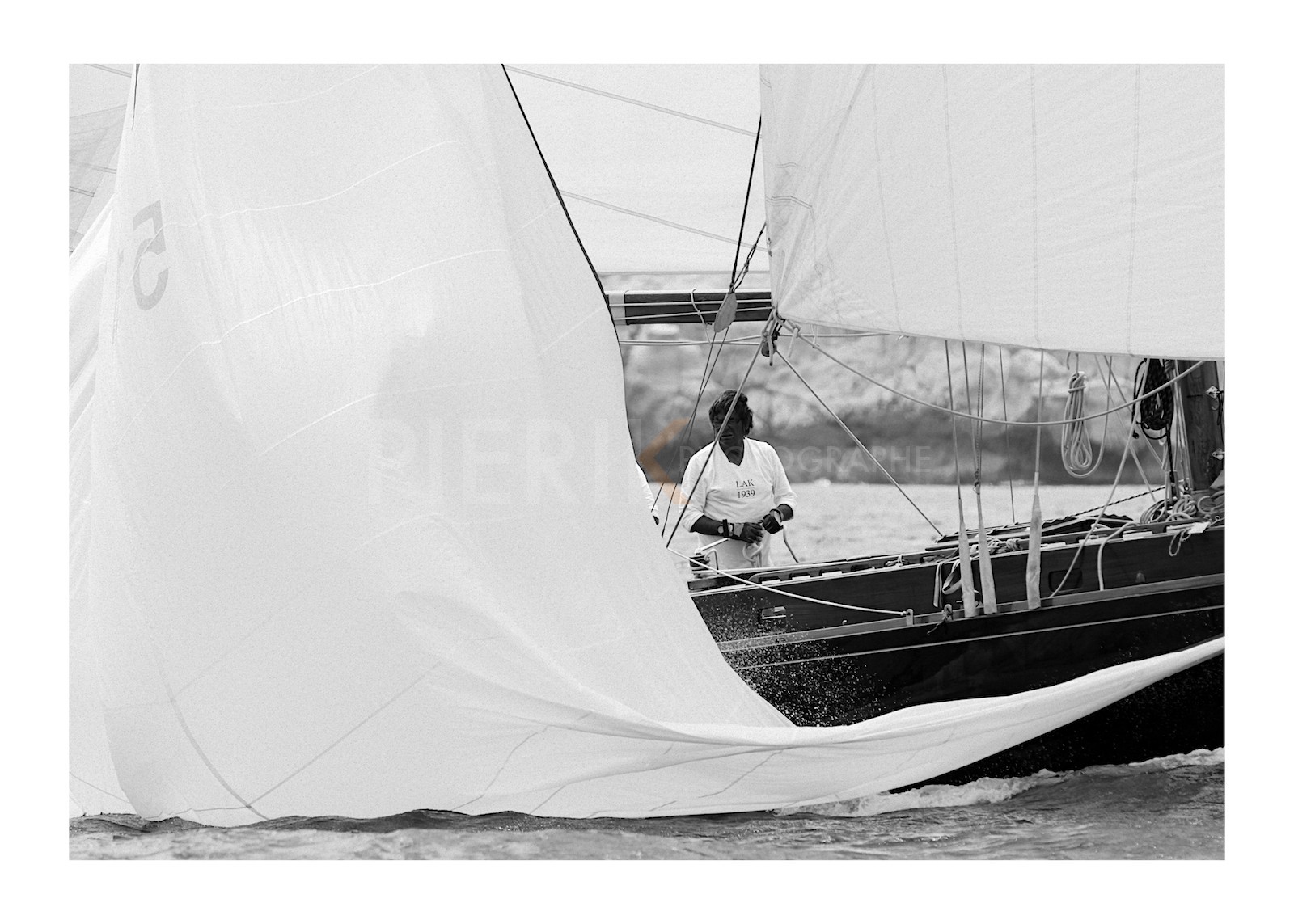 On largue le spi sur Lak